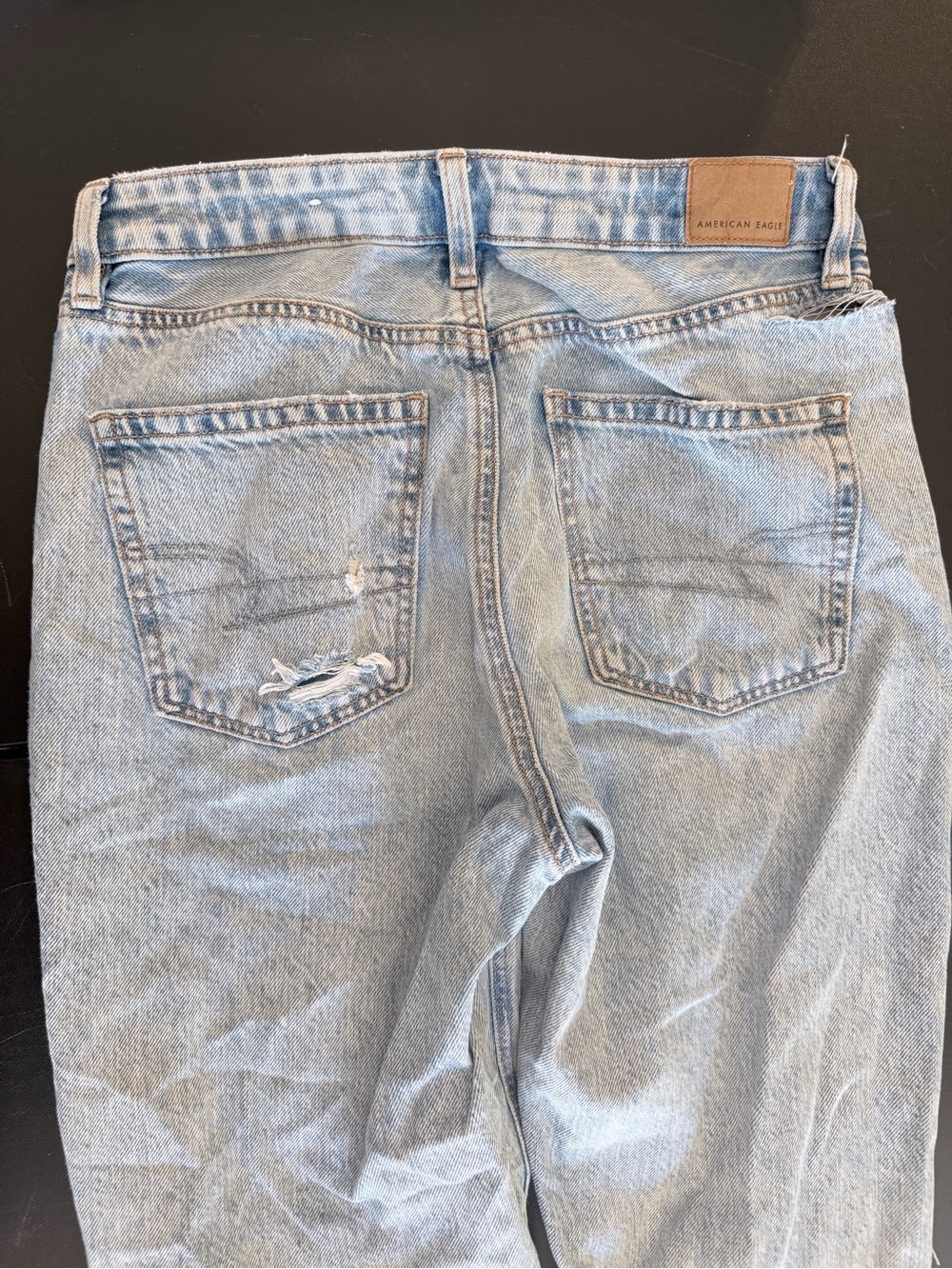 American Eagle Outfitters Light Blue Distressed Women's Jeans - Picture 4 of 7
